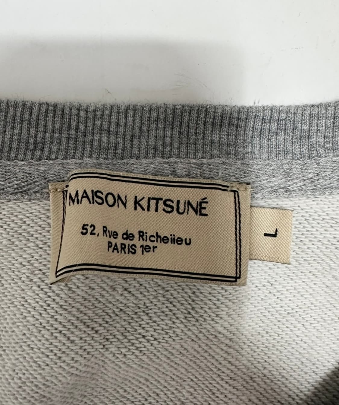 메종키츠네 폭스헤드 맨투맨 그레이 상품이미지5