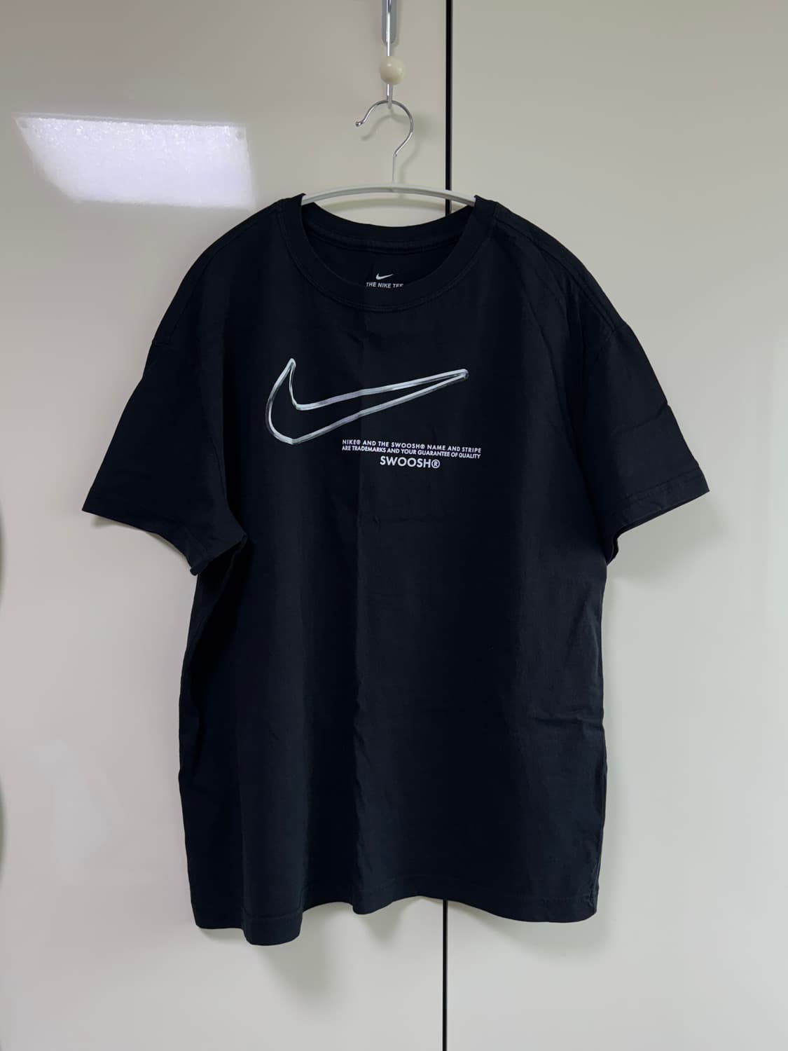 나이키우먼 스우시 티셔츠 블랙 XL 상품이미지1