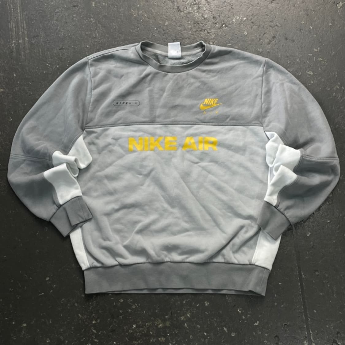 100 나이키 에어 맨투맨 상품이미지1