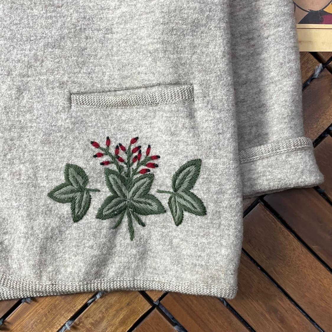 [XL]90’s 오스트레일리아 자수 울 가디건 상품이미지2