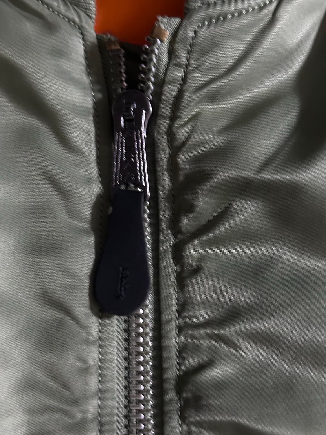 알파 인더스트리 MA-1 플라이트 자켓 L~XL 상품이미지3