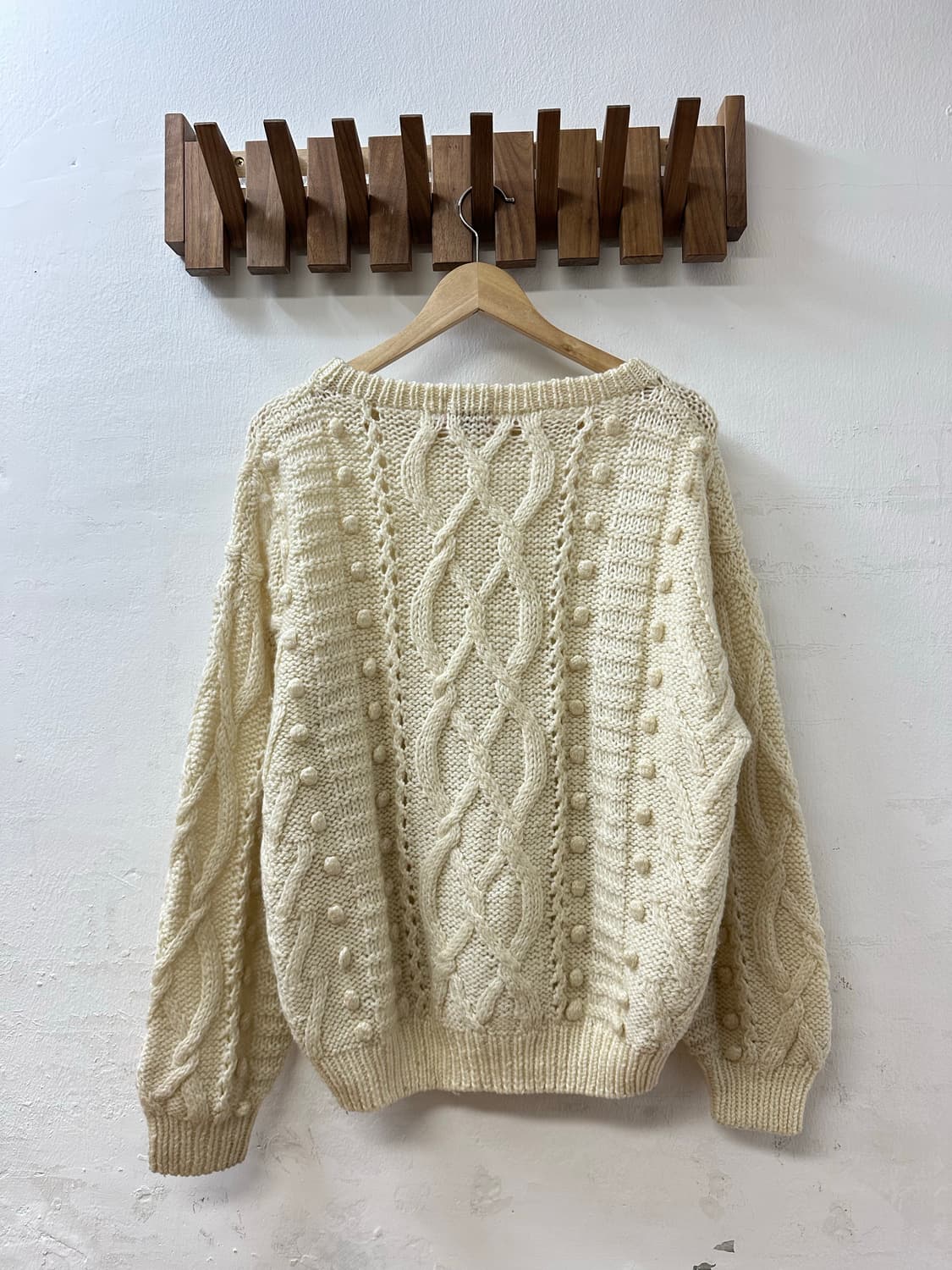 일본빈티지 방울 폼폼이 케이블 디테일 스웨터 니트 상품이미지5