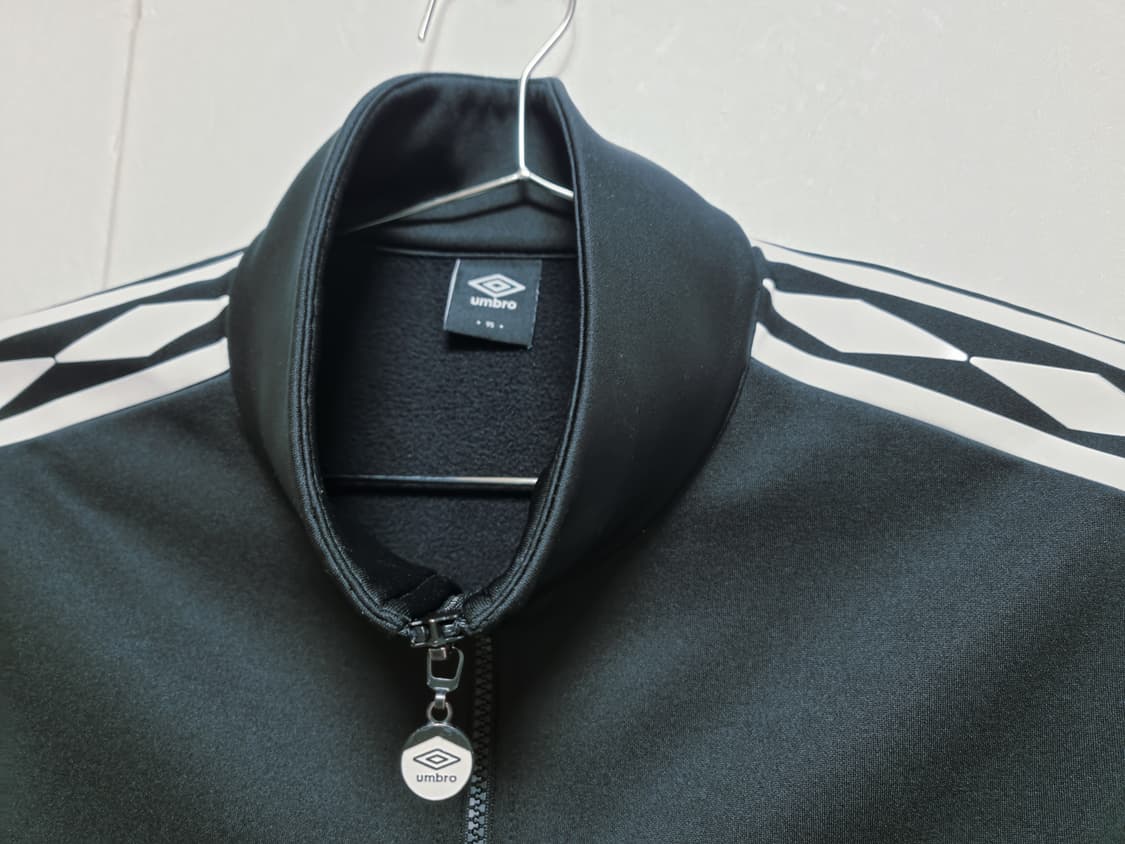 남성M 엄브로 빅 레터링 기모 트랙탑 져지 집업 저지 트레이닝복 축구복 상품이미지4