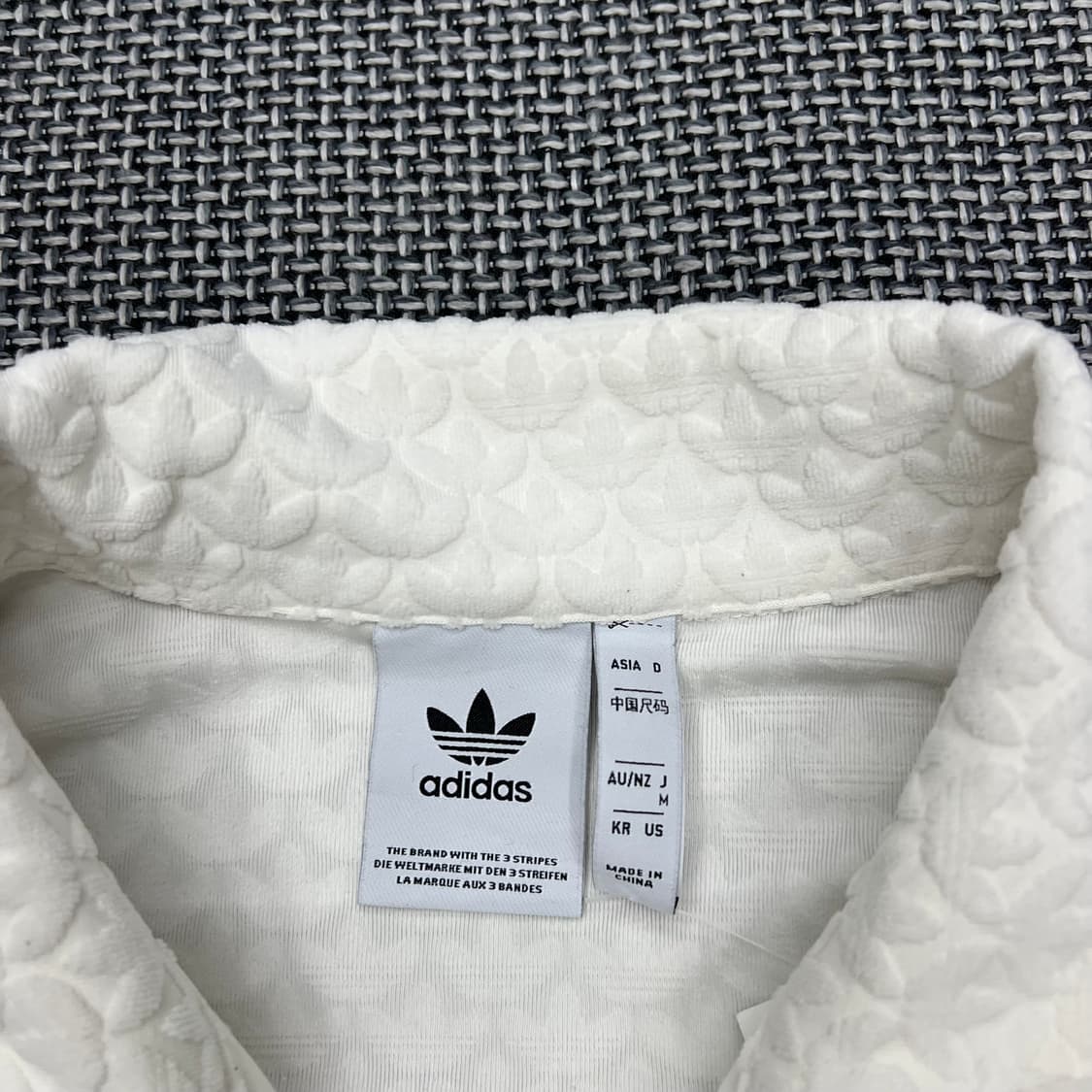 아디다스 화이트 모노그램 테리 져지 상품이미지2