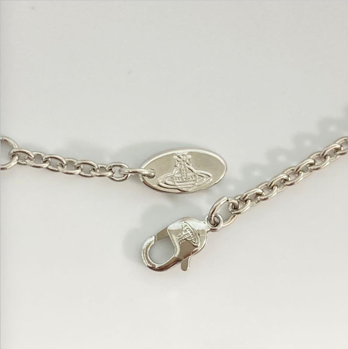 비비안웨스트우드 아카이브 화이트 orb 각인 팬던트 목걸이 상품이미지4