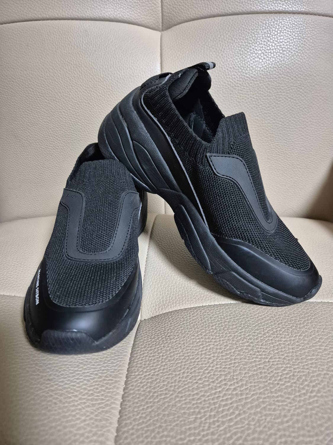 블랙마틴싯봉 니트 슬립온 상품이미지1