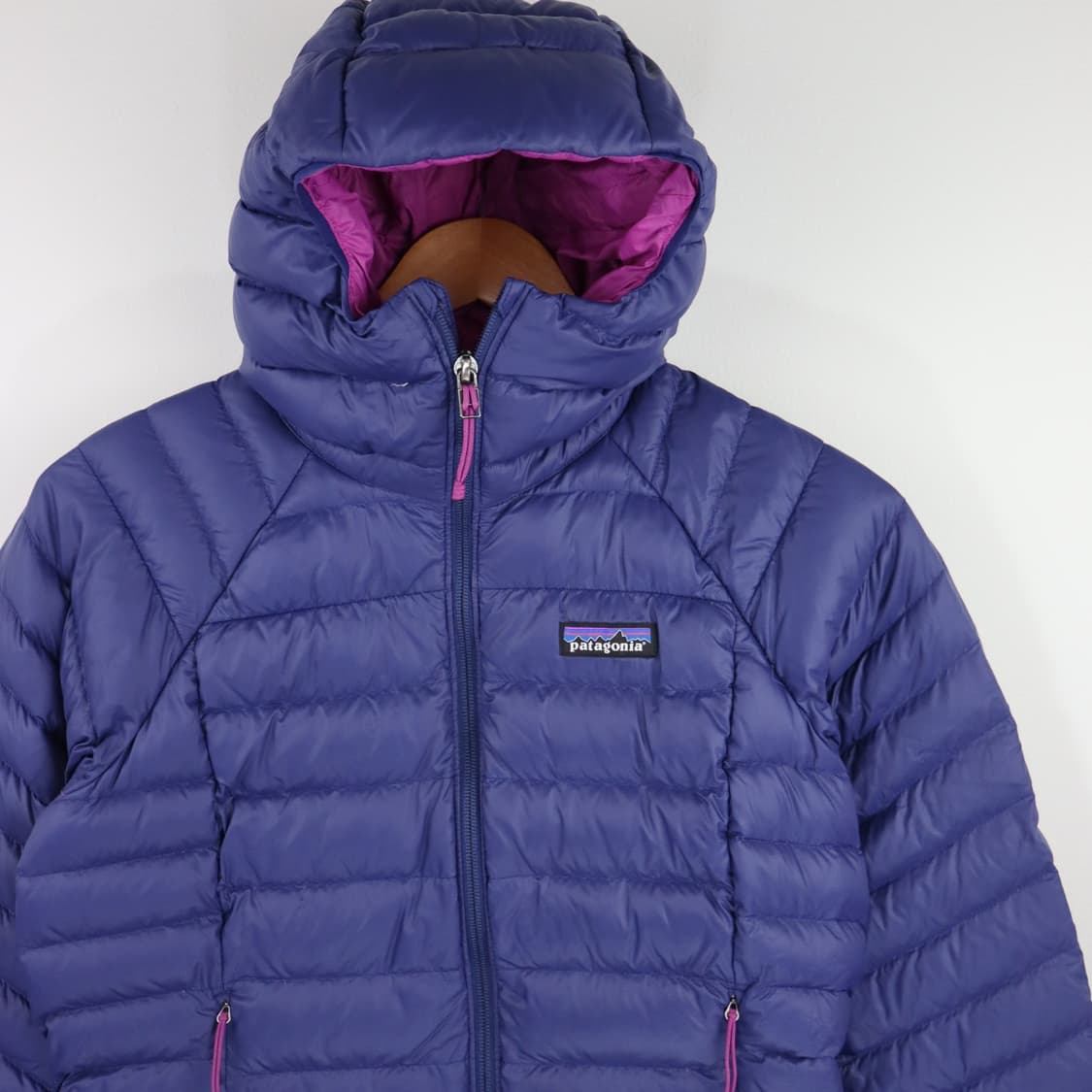 파타고니아 후디 경량패딩 상품이미지2