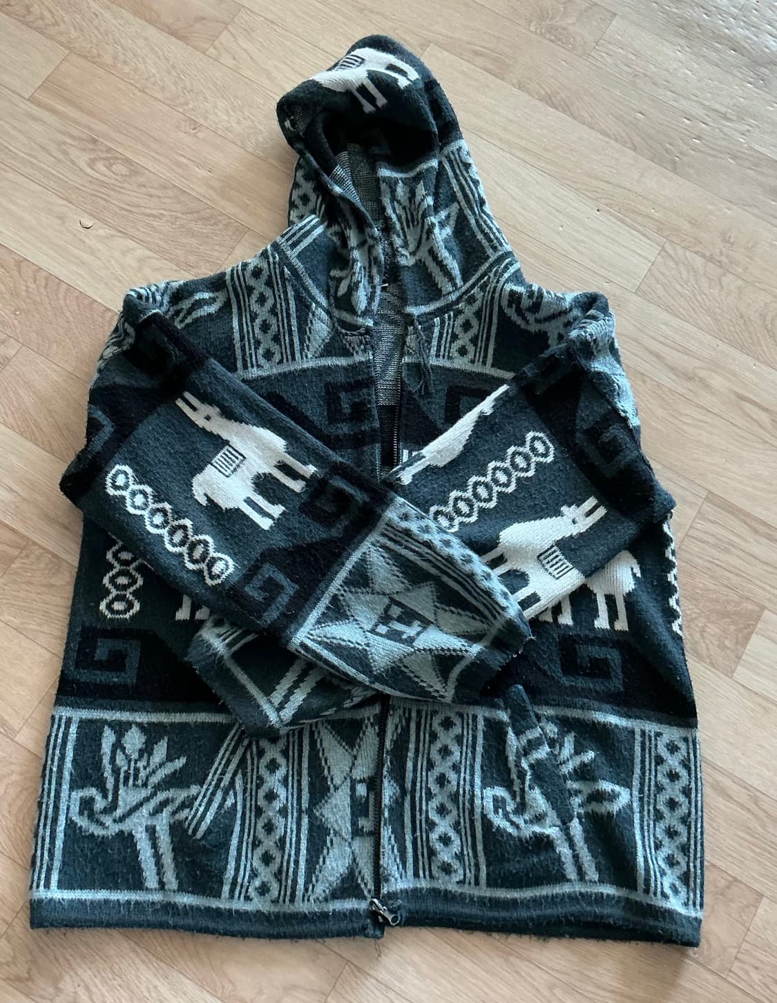 노르딕 후드 집업 상품이미지1