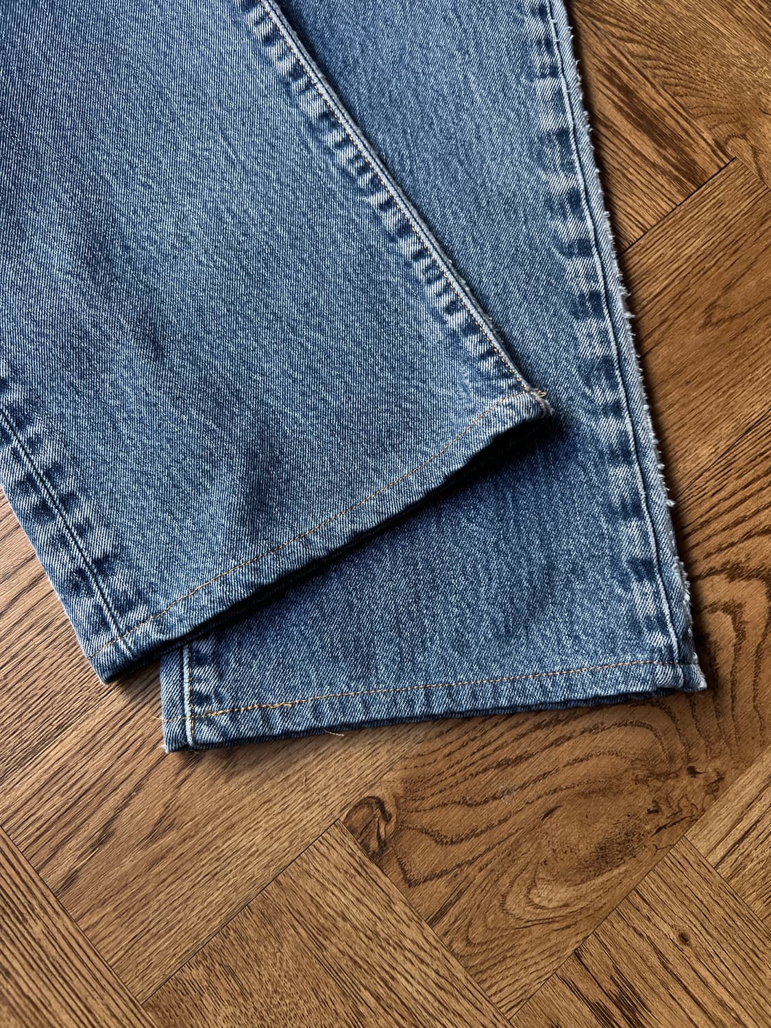 [34]리바이스 517 빈티지 데미지드 워싱 플레어핏 데님 팬츠 상품이미지7