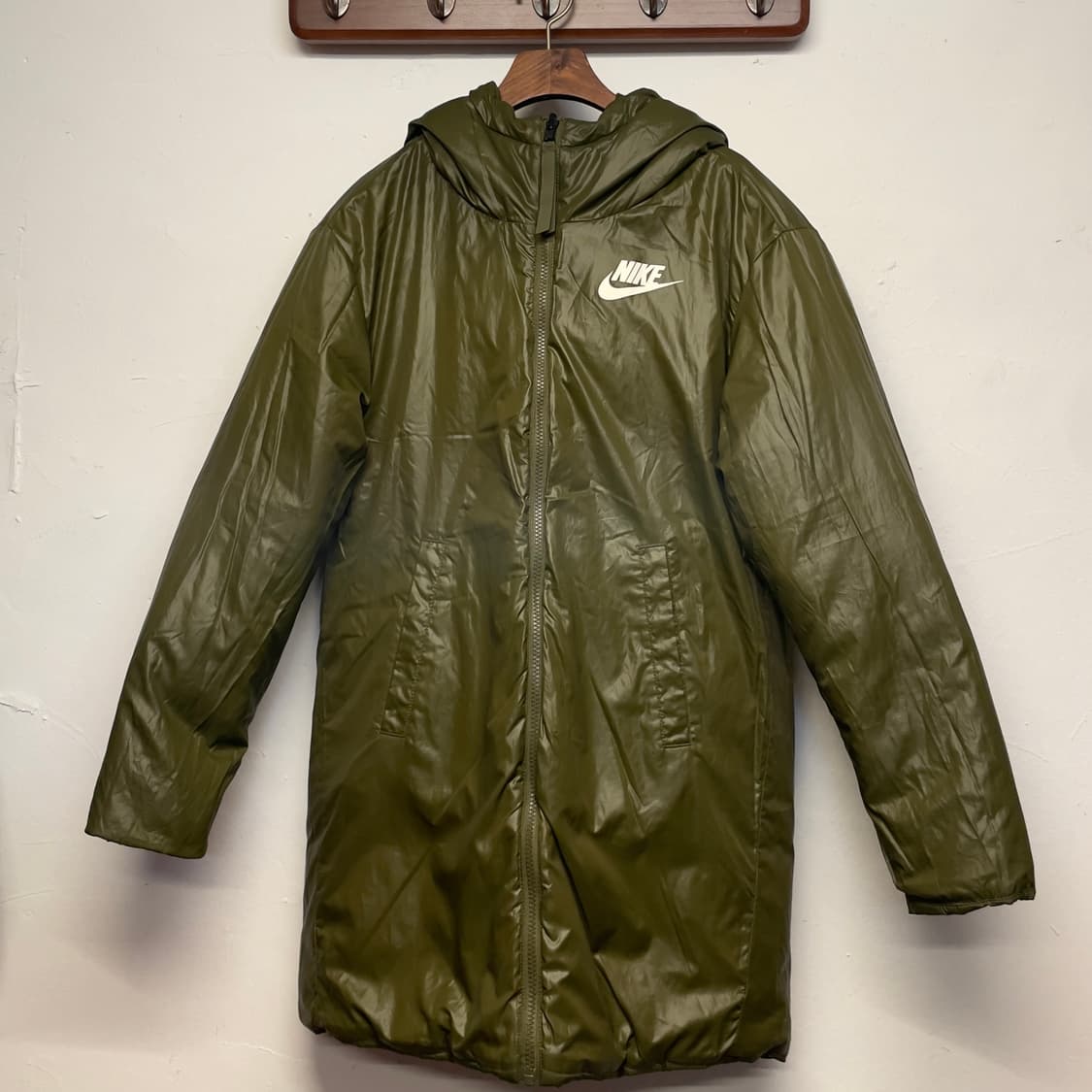 나이키 (우먼) 리버시블 카키 롱 패딩   상품이미지6