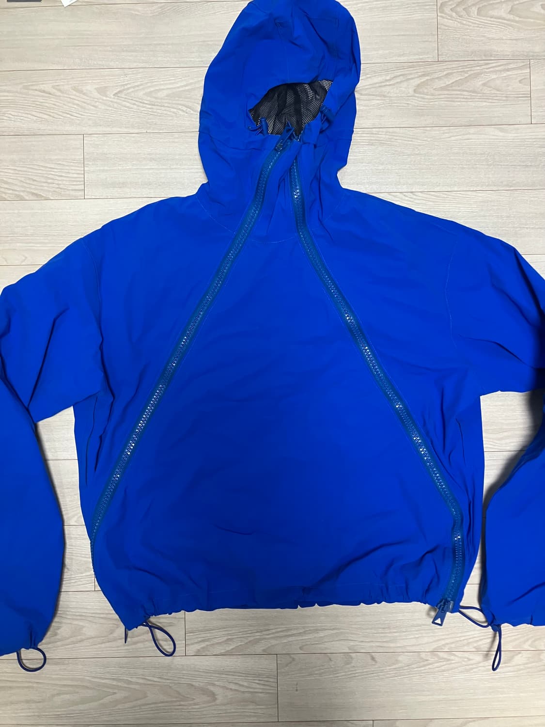 [L] 보테가베네타 윈드브레이커 블루 상품이미지1