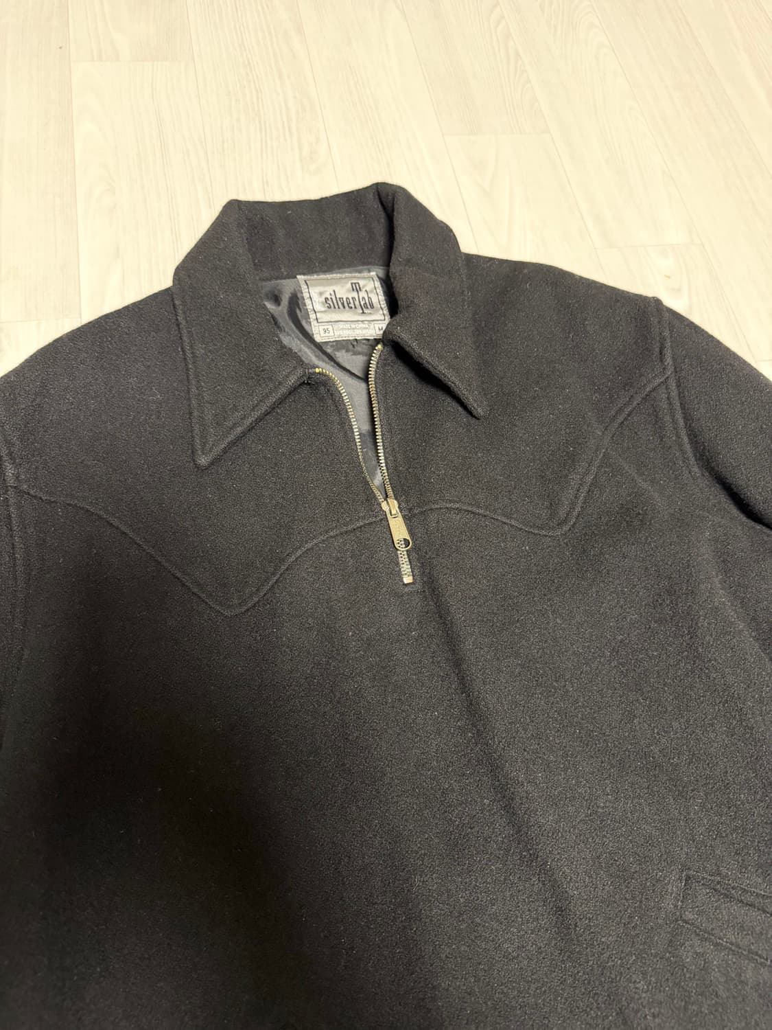 리바이스 실버탭 반집업 상품이미지3