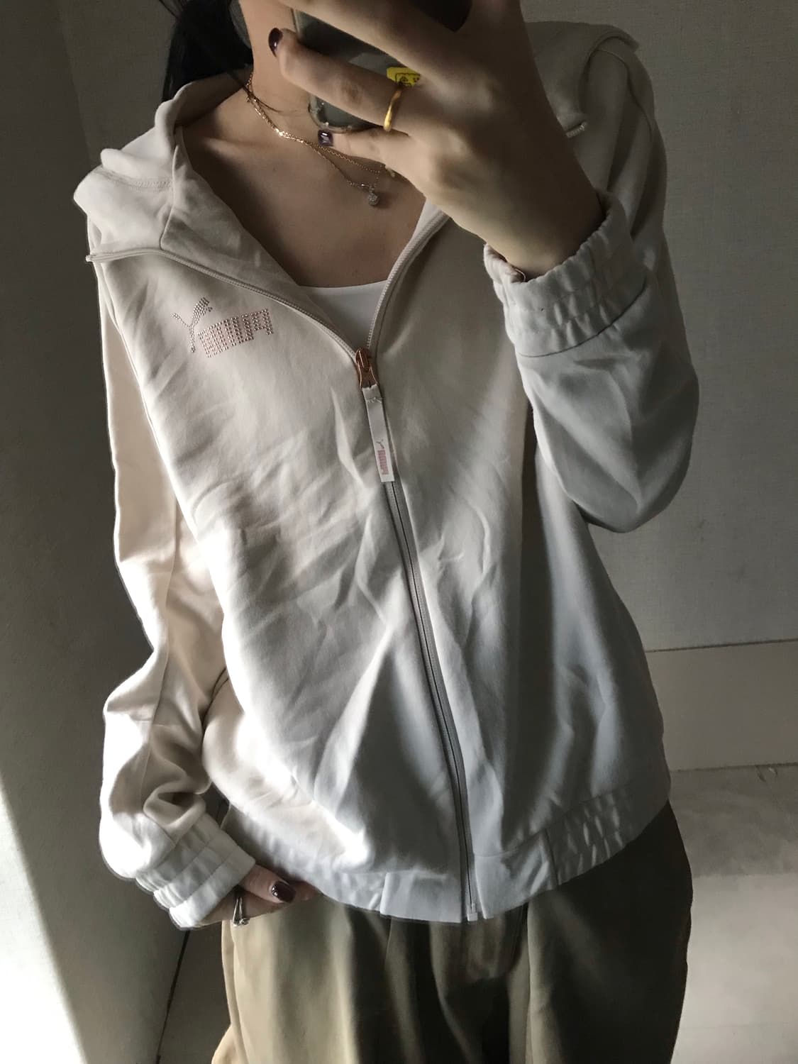퓨마 아이보리 큐빅 후드집업 상품이미지2