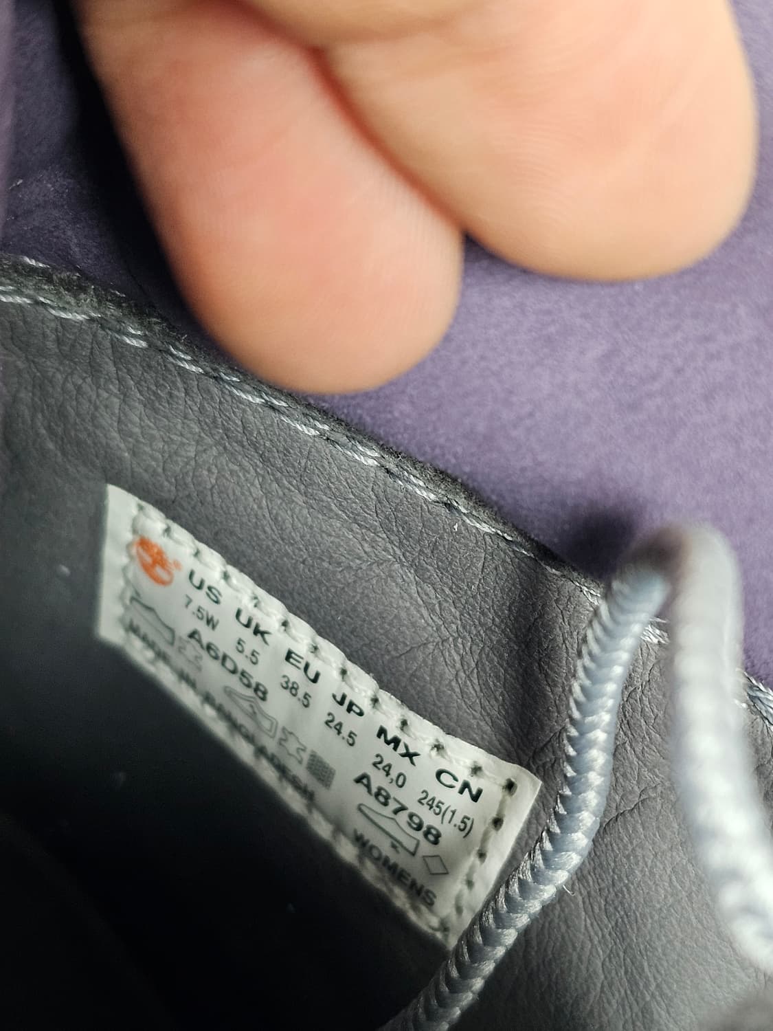 새상품 팀버랜드 6인치 프리미엄 여성 부츠 상품이미지9