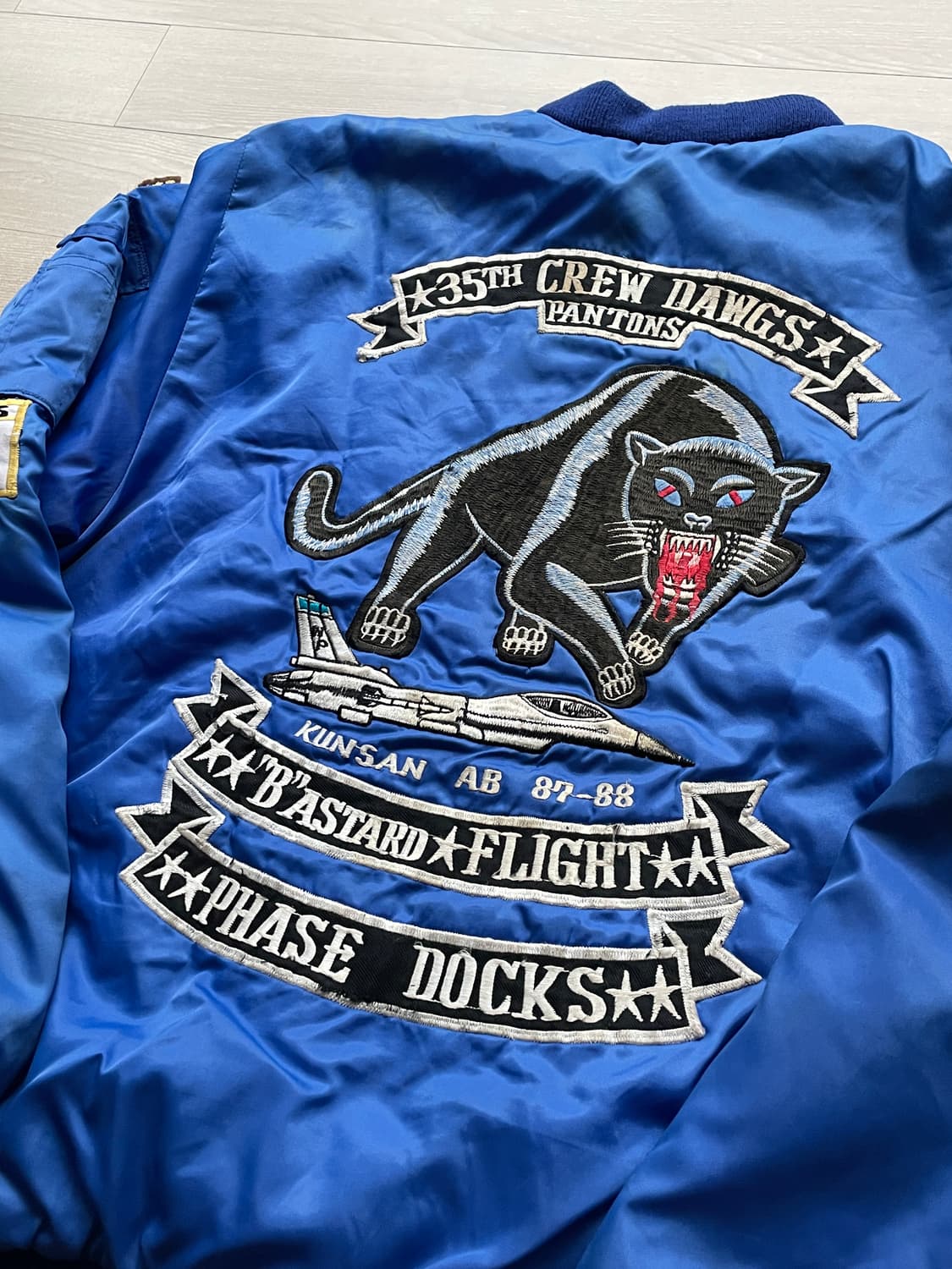 80s 미군 군산 wolfpack 수베니어 MA-1 자켓 상품이미지8