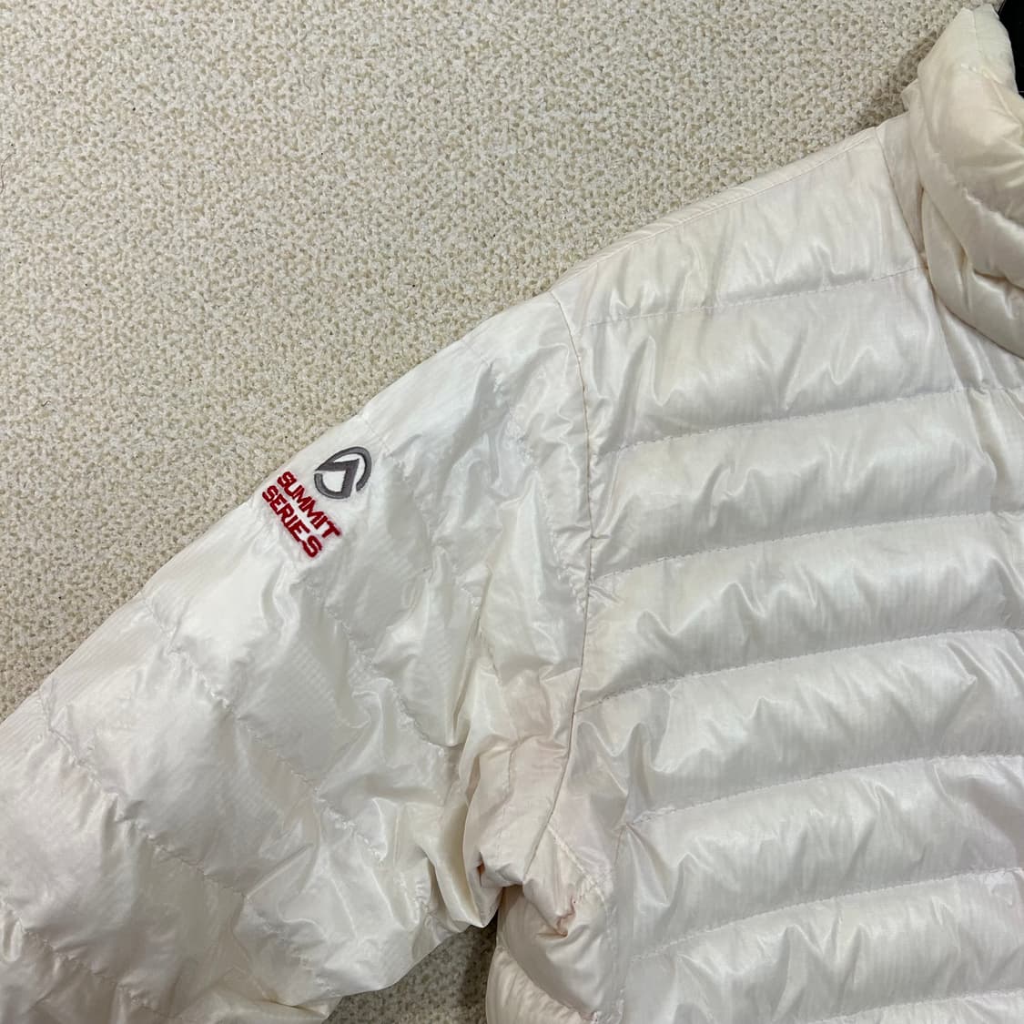 (M) 노스페이스 써밋시리즈 800 화이트 경량패딩 상품이미지5