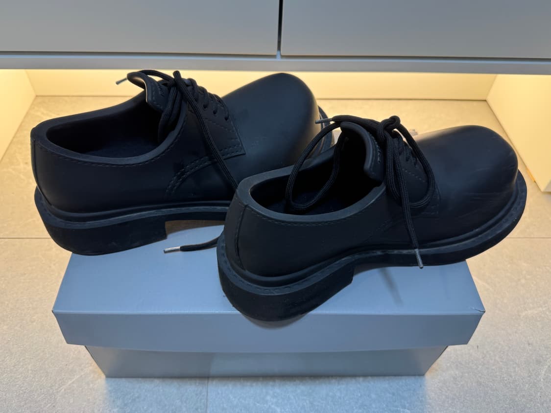 발렌시아가 스테로이드 더비 블랙 41 상품이미지7