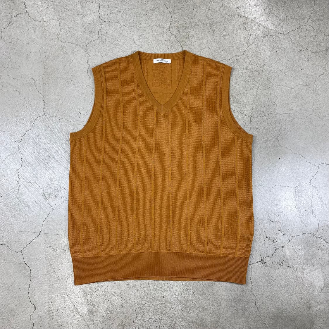 발렌시아가 90's 코튼 니트 베스트 (105) 상품이미지1