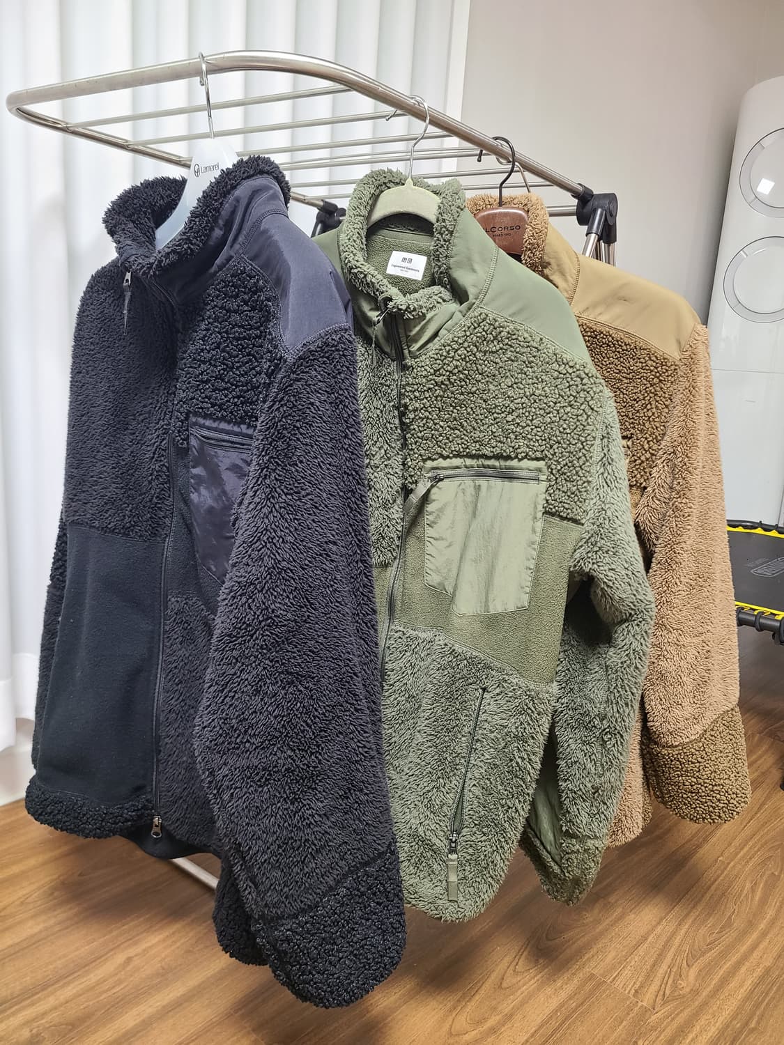 유니x엔가 후리스 블랙 상품이미지1