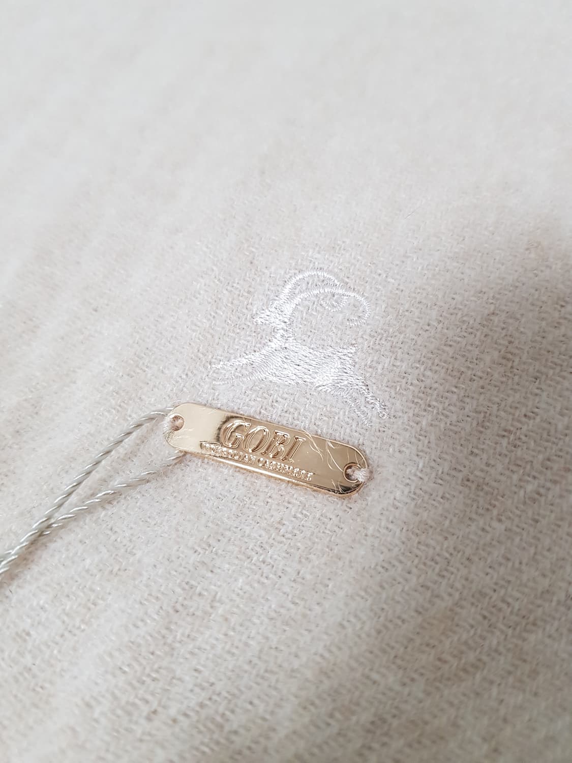 [정품/새상품] 고비 캐시미어머플러 베이지 상품이미지2