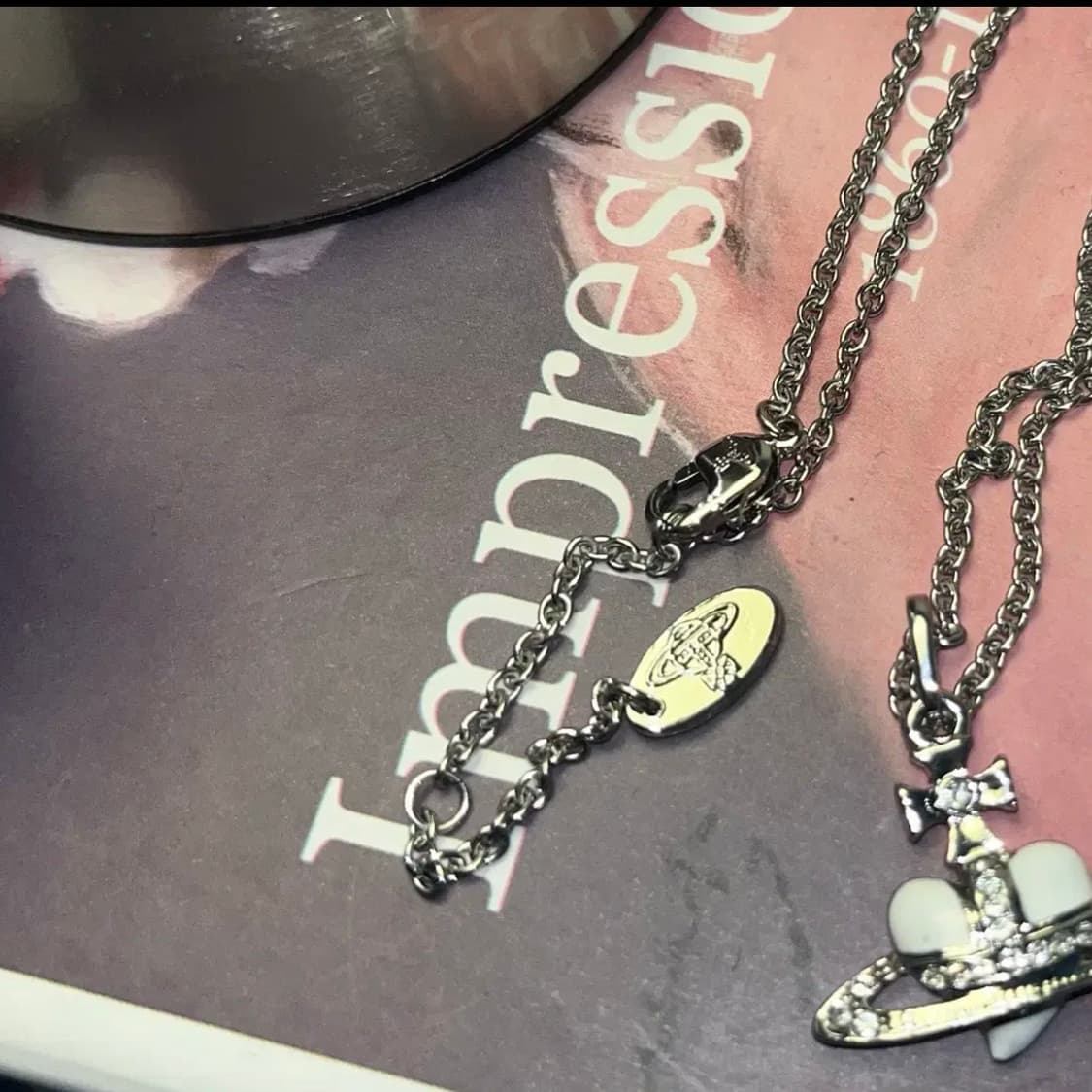 비비안웨스트우드 화이트 디아망떼 목걸이 풀박스 상품이미지5