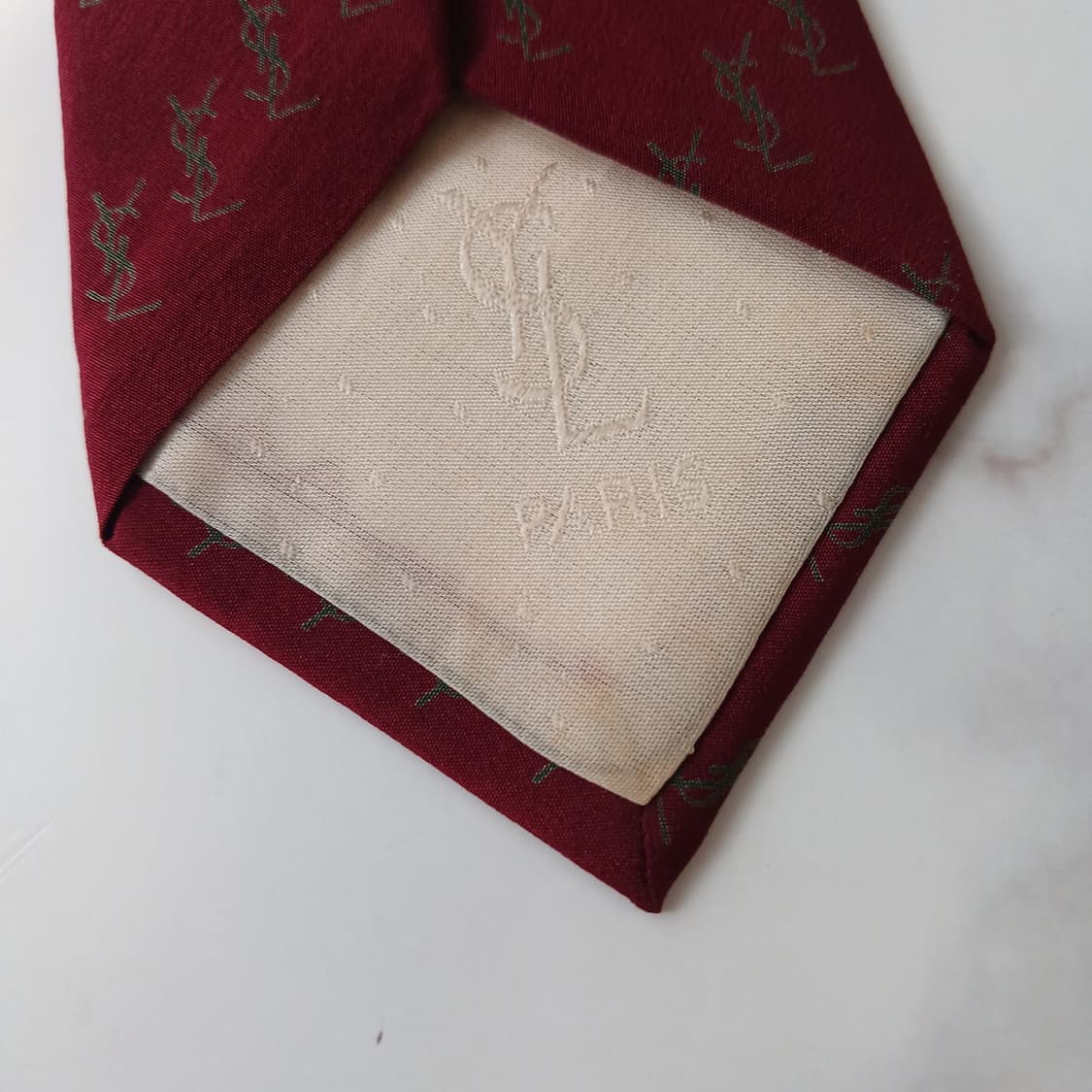 입생로랑 실크 레드 로고 패턴 슬림 넥타이 7.8cm B등급 A18867 상품이미지6