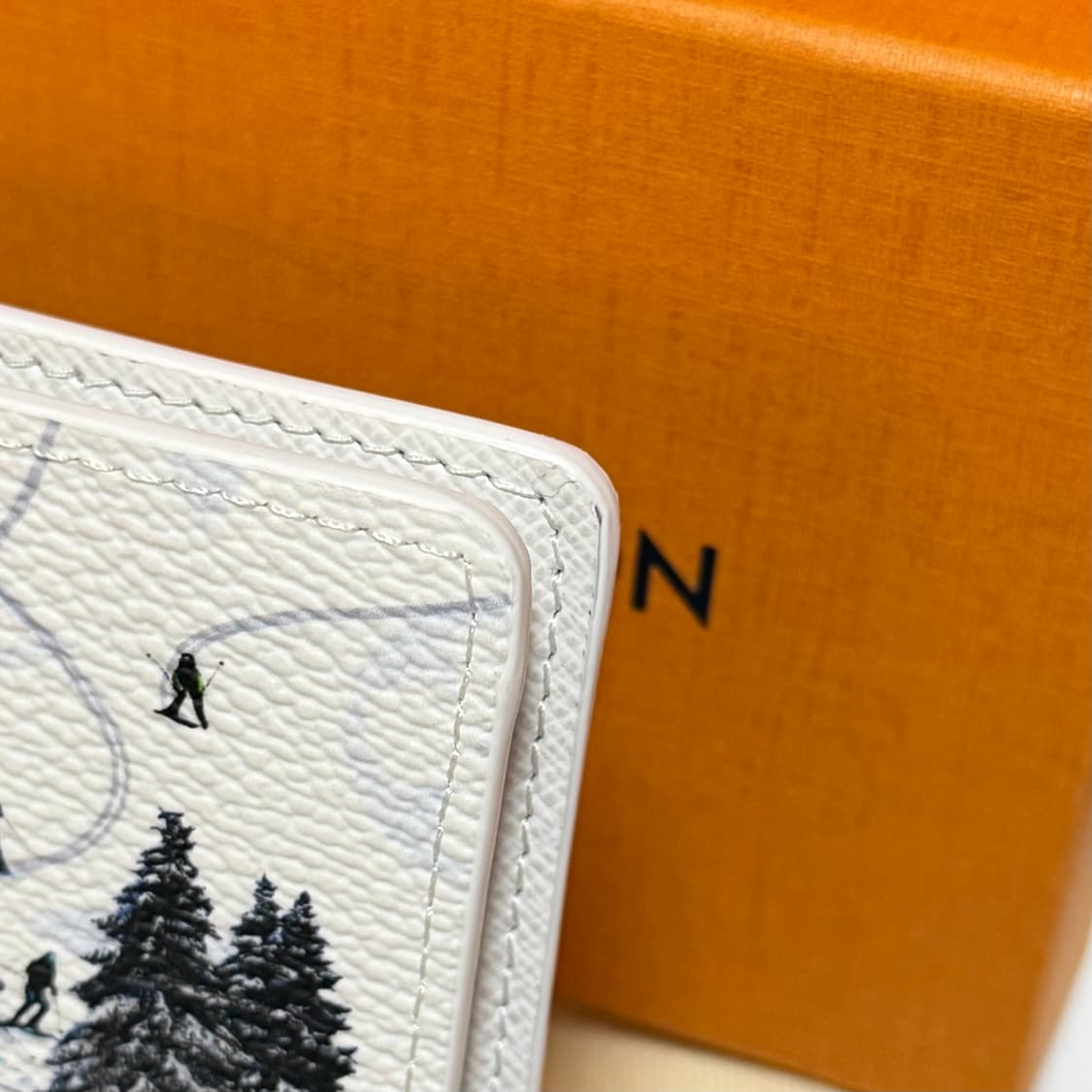 [미사용/한정판] 25FW 루이비통 스키 화이트 오거나이저 카드지갑 상품이미지4