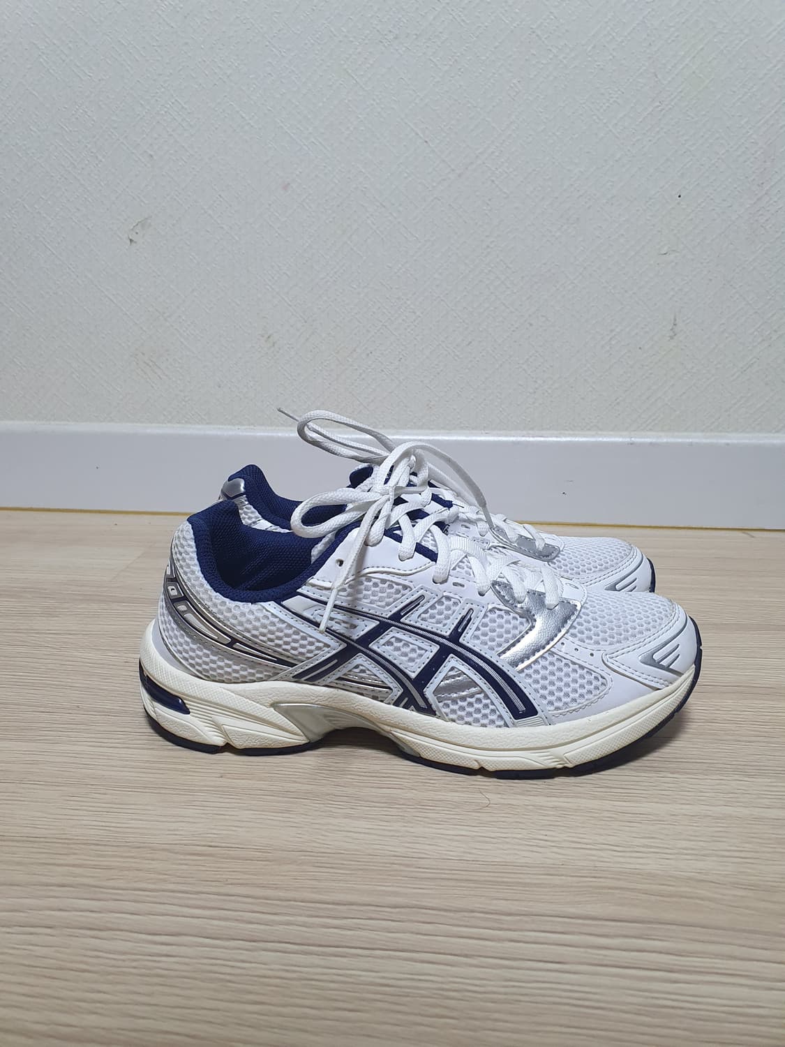 아식스 젤 1130 운동화 250 상품이미지1