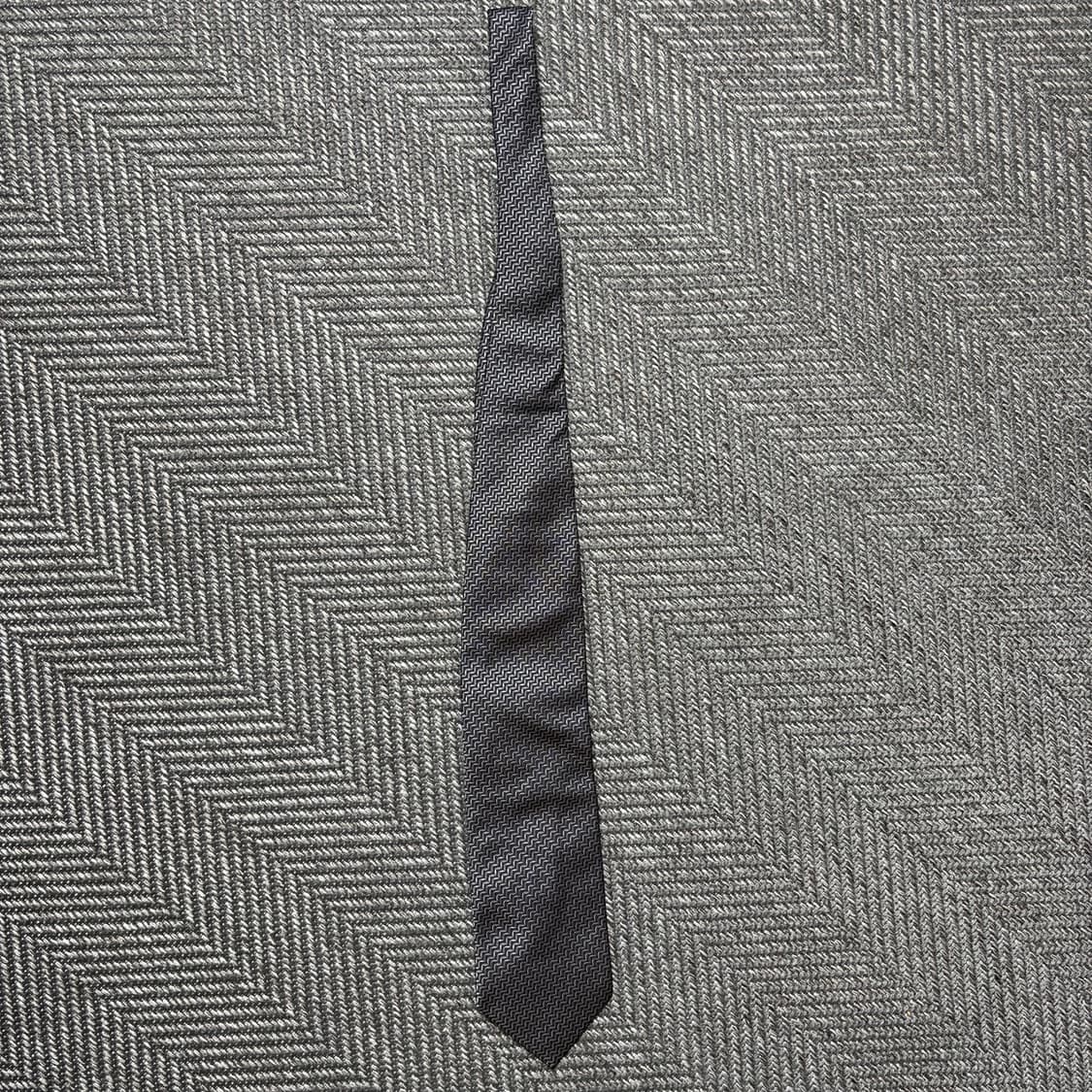 아르마니 지그재그 패턴 실크넥타이 상품이미지1