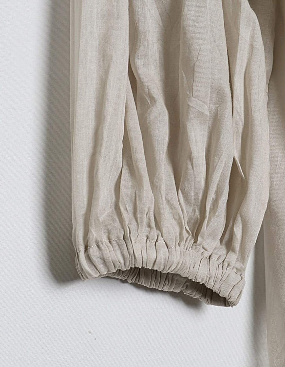 AMERICAN HOLIC Seethrouth Gather Blouse 상품이미지5