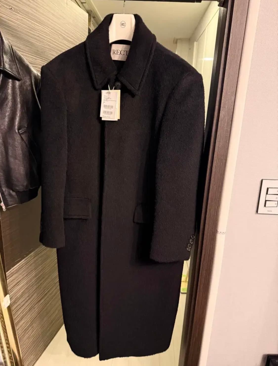[S] 렉토 라마 울 코트 블랙 상품이미지4