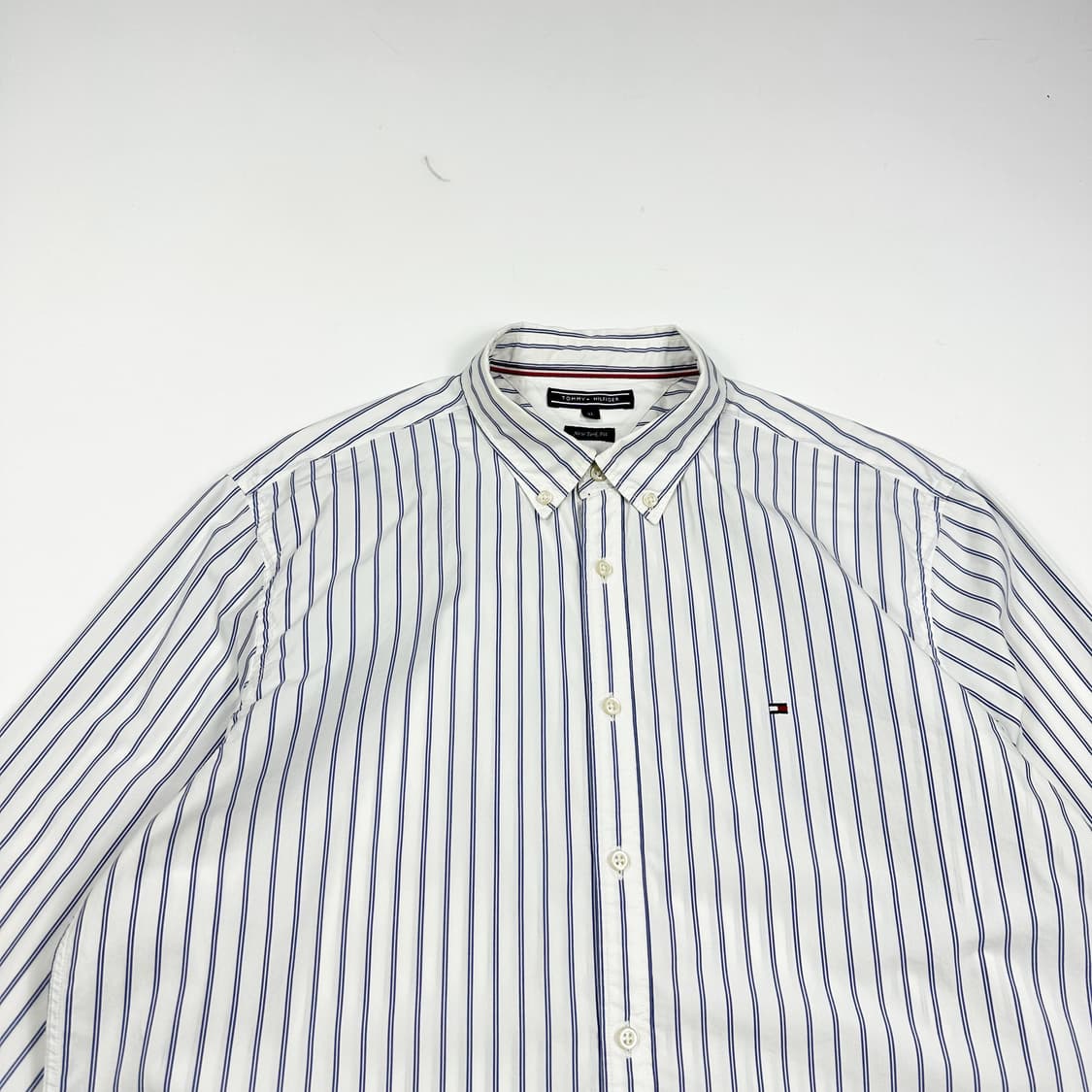타미힐피거 플래그 뉴욕핏 스트라이프 셔츠 (XL) 상품이미지1