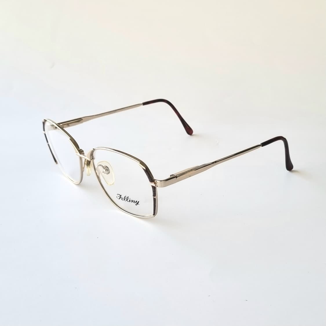 데드스탁 메탈릭 골드 헥사곤 프레임 안경테 705 상품이미지4