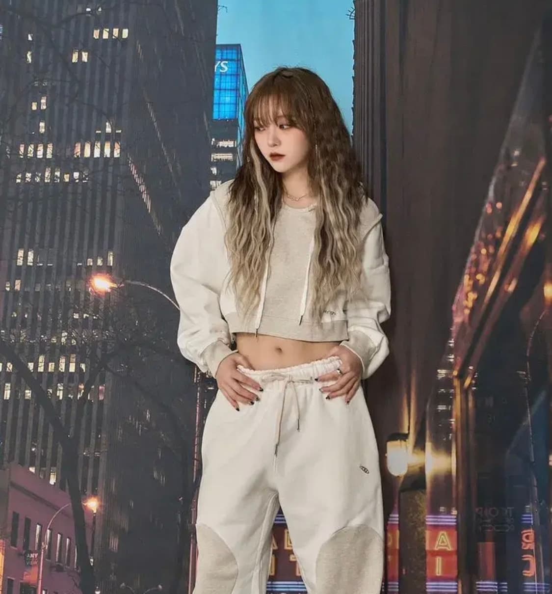 체리퀴리 후드티 상품이미지1