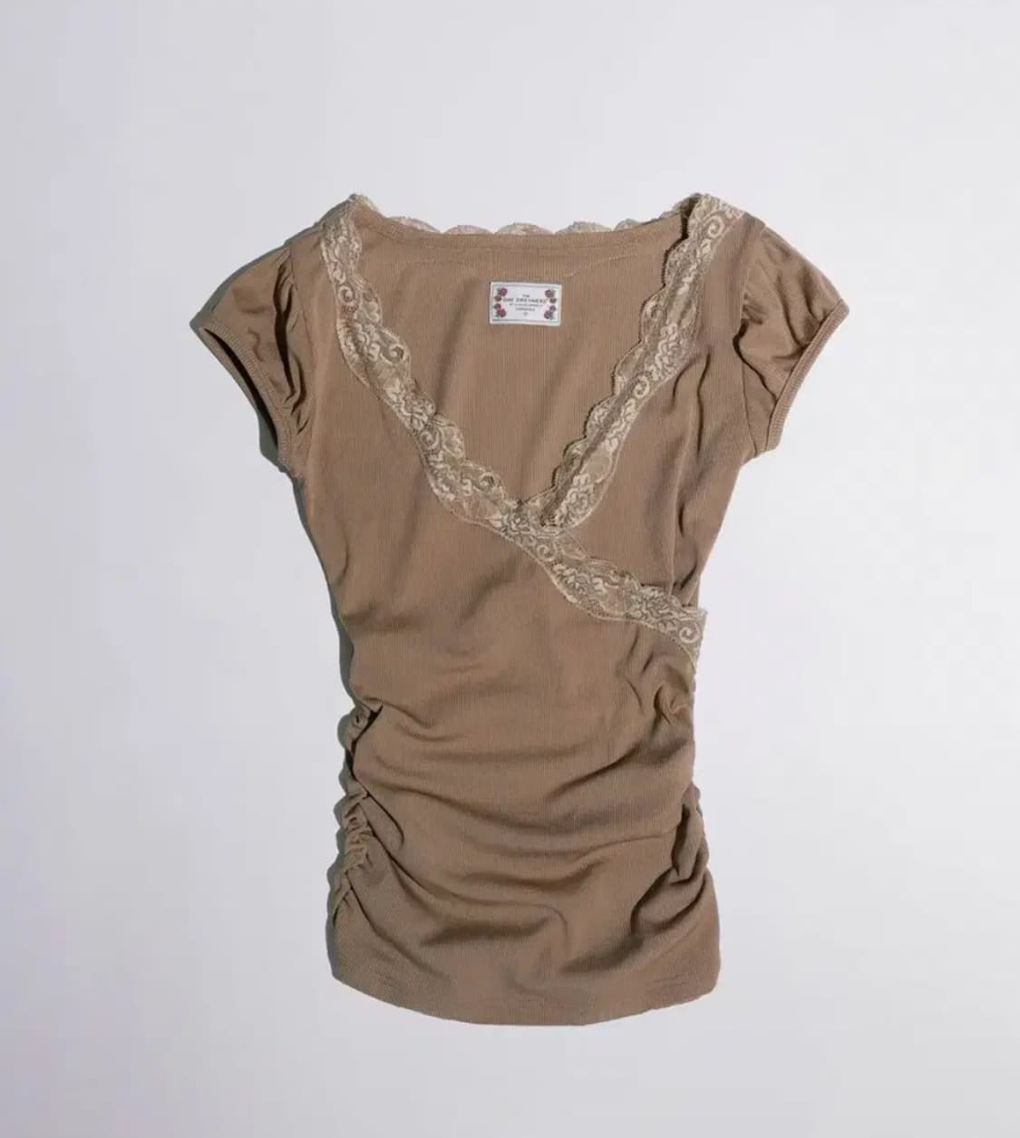 스컬프터 trim wrap tee latte M 라떼갸루깔 상품이미지1