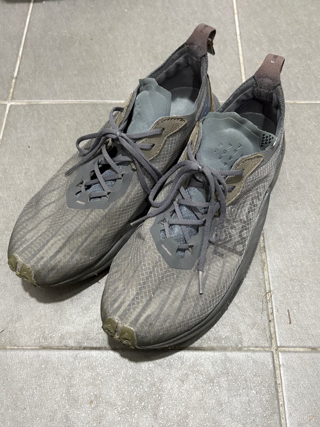 (275) 뉴발란스 오라리 퓨어셀 챠콜 상품이미지1