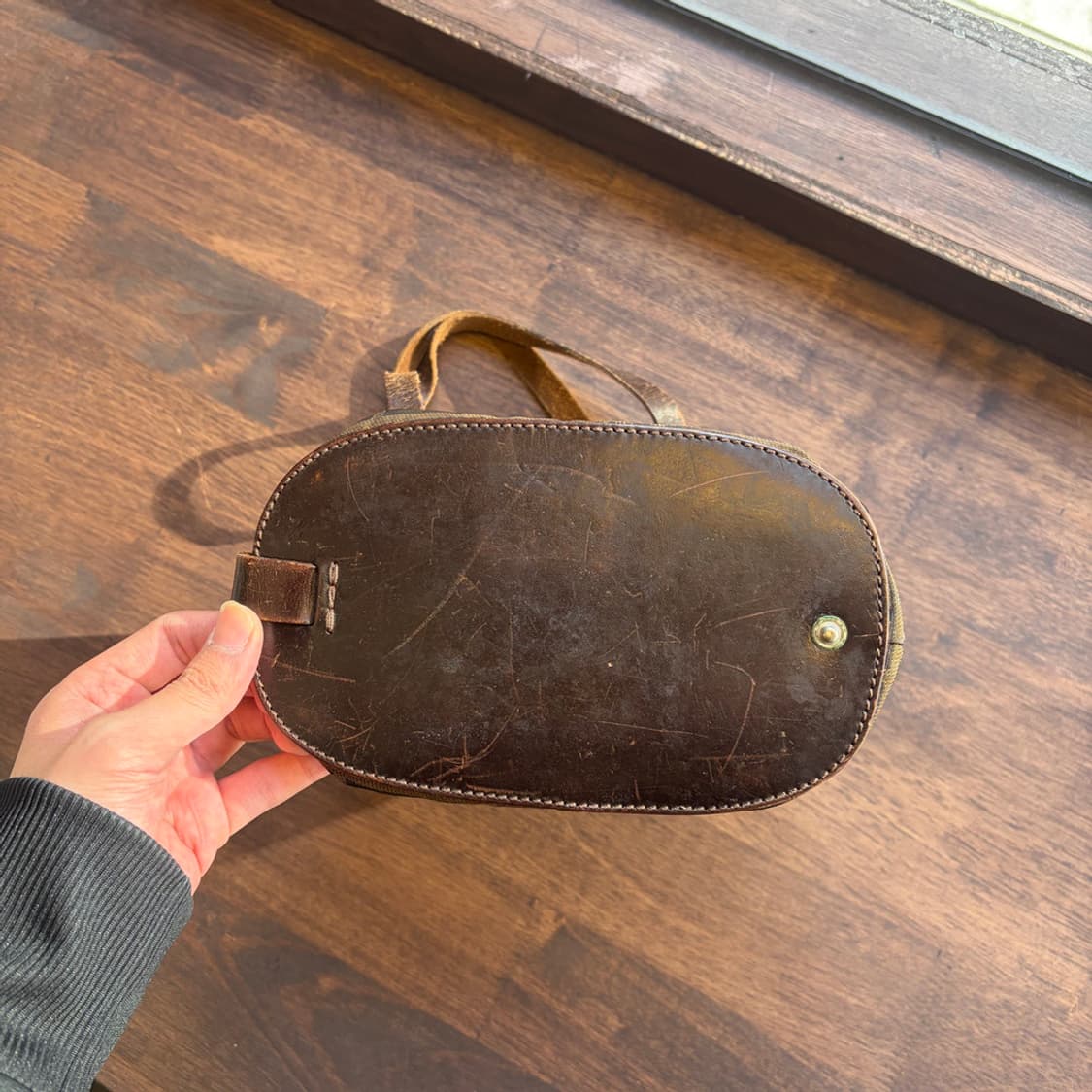 16068 - 펜디 주카 캔버스 핸드백 상품이미지4