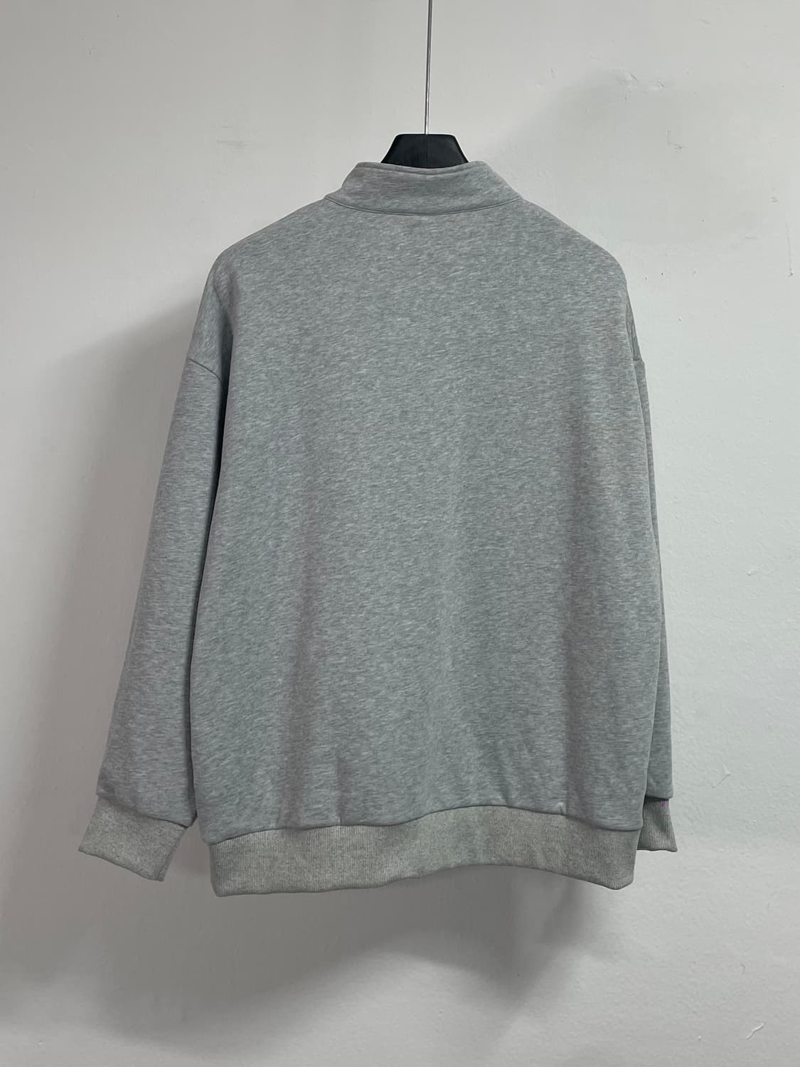 ALO 알로 반집업 그레이 맨투맨 (on.441) 상품이미지3