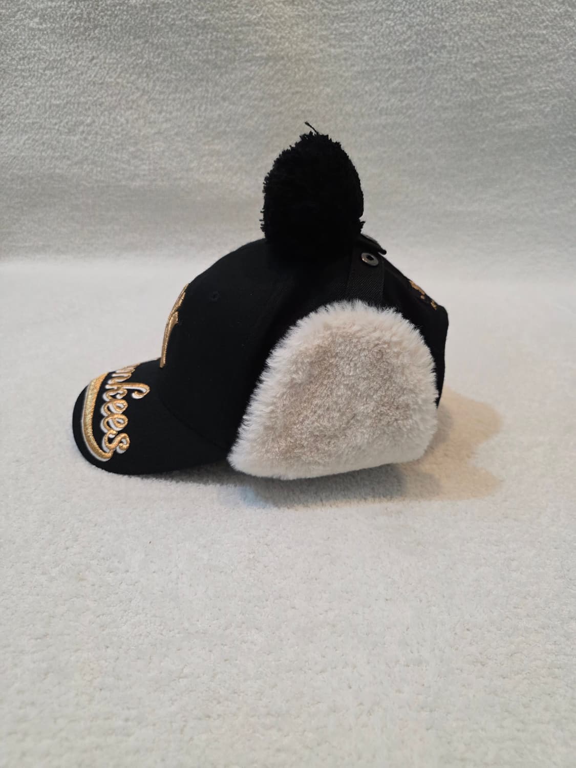 뉴욕 양키스 털 방울 귀덮개 모자 상품이미지3