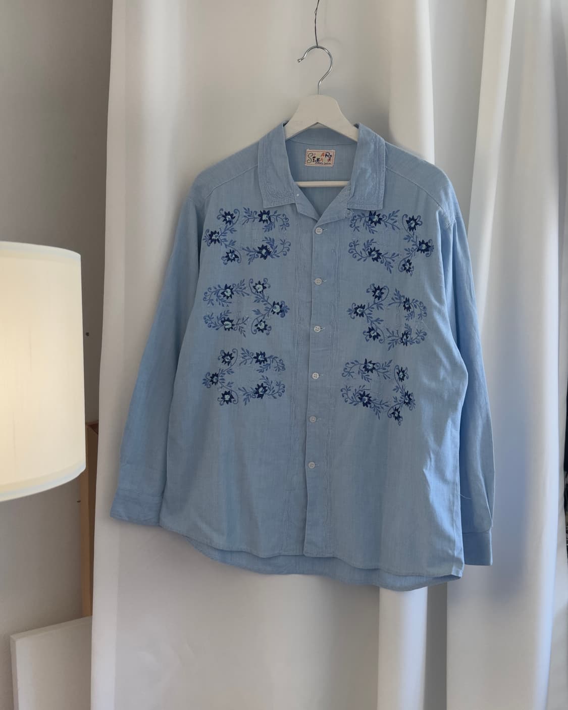 [ST.BARBARA] garden embroidery shirts 상품이미지1