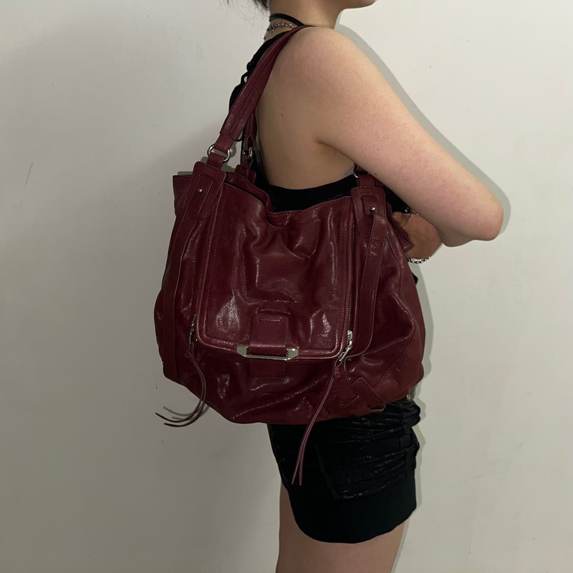 Kooba goat skin shoulder bag 상품이미지2