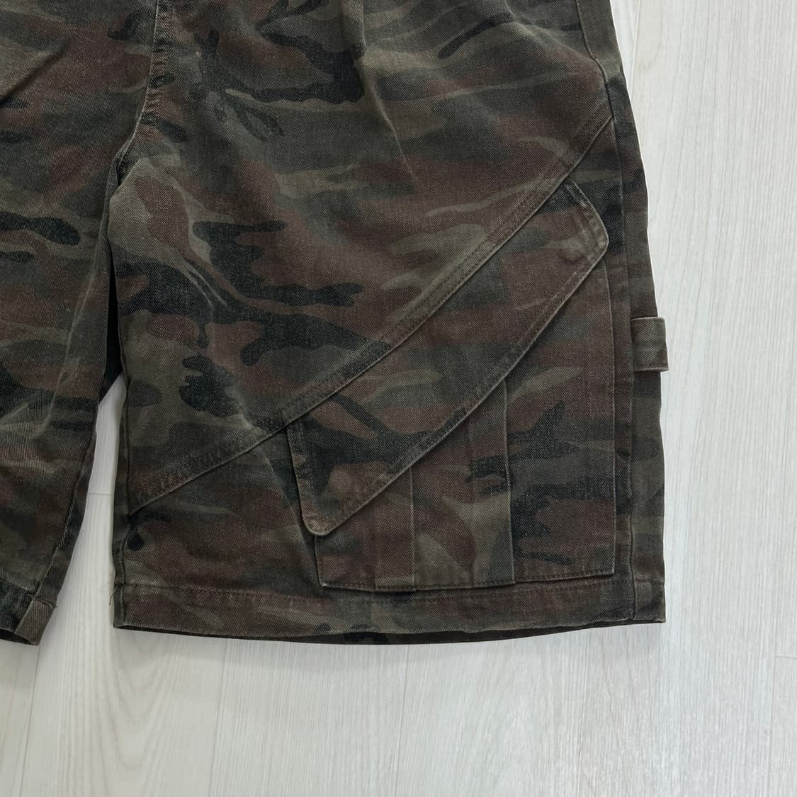 카락터 버뮤다 카고팬츠 상품이미지2