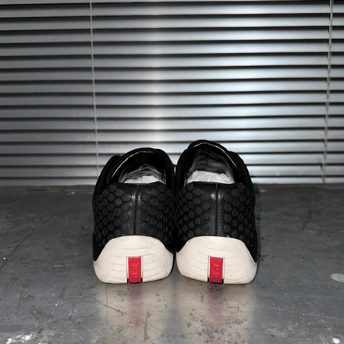 00s 빈티지 프라다 스포츠 가죽 스니커즈 상품이미지6