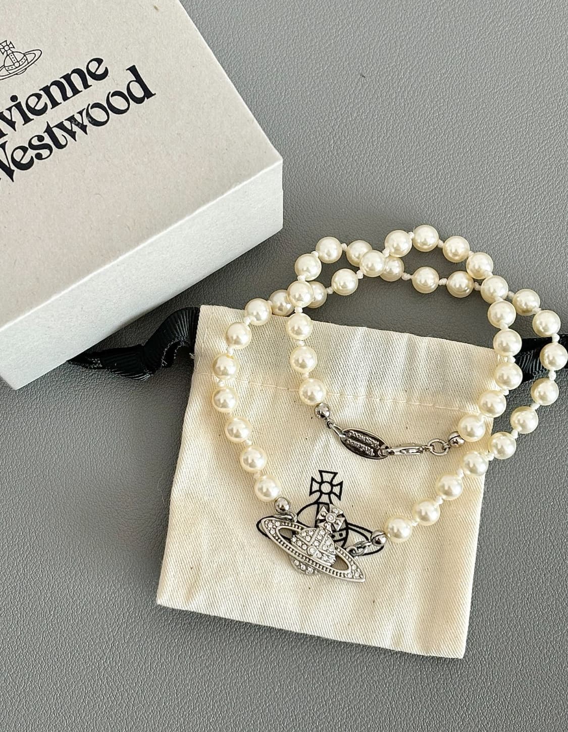 비비안 웨스트우드 미니 바스 릴리프 초커 실버 상품이미지2