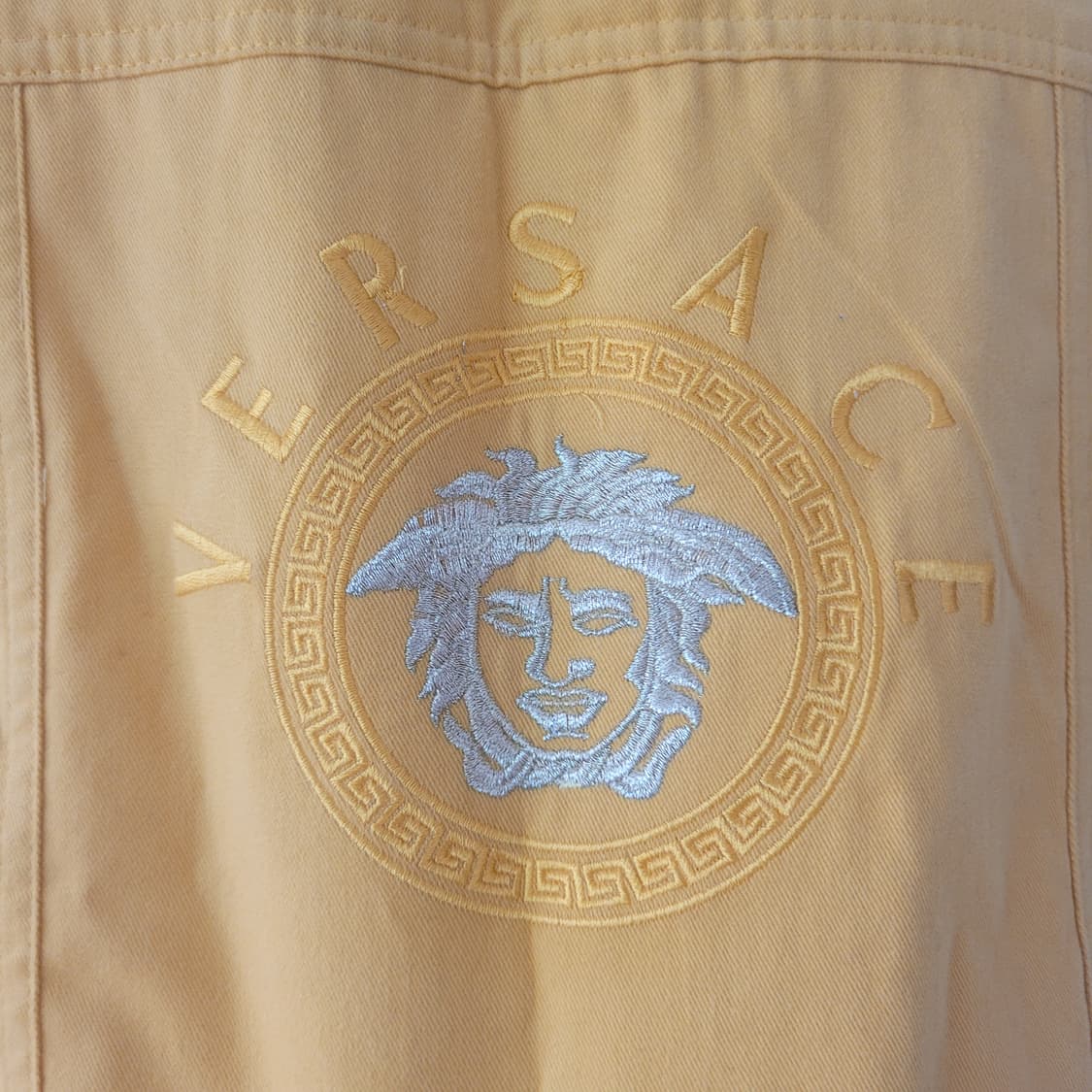 새제품 구형 베르사체 메두사 빅로고 조끼 상품이미지7