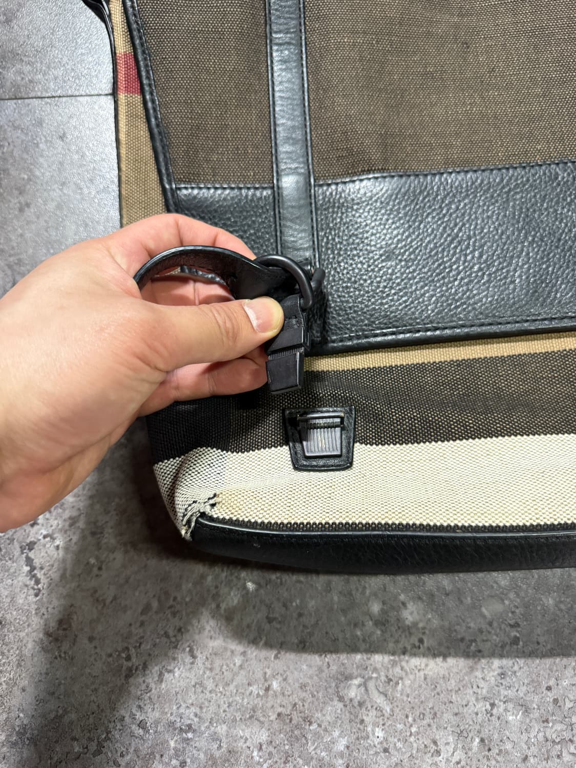 버버리 크로스백 숄더백 상품이미지3