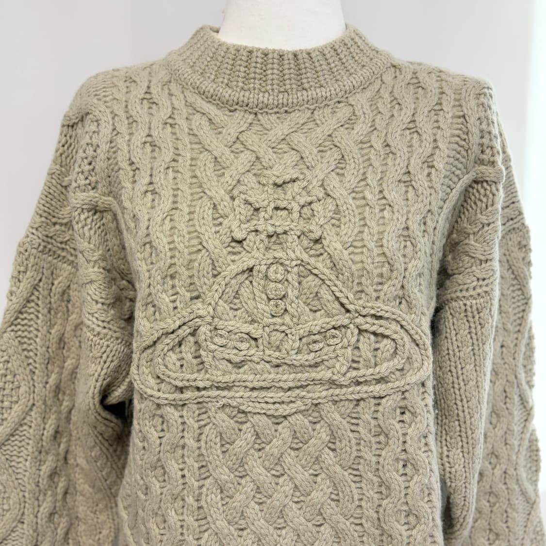 비비안웨스트우드 케이블 ORB포인트 스웨터 상품이미지6