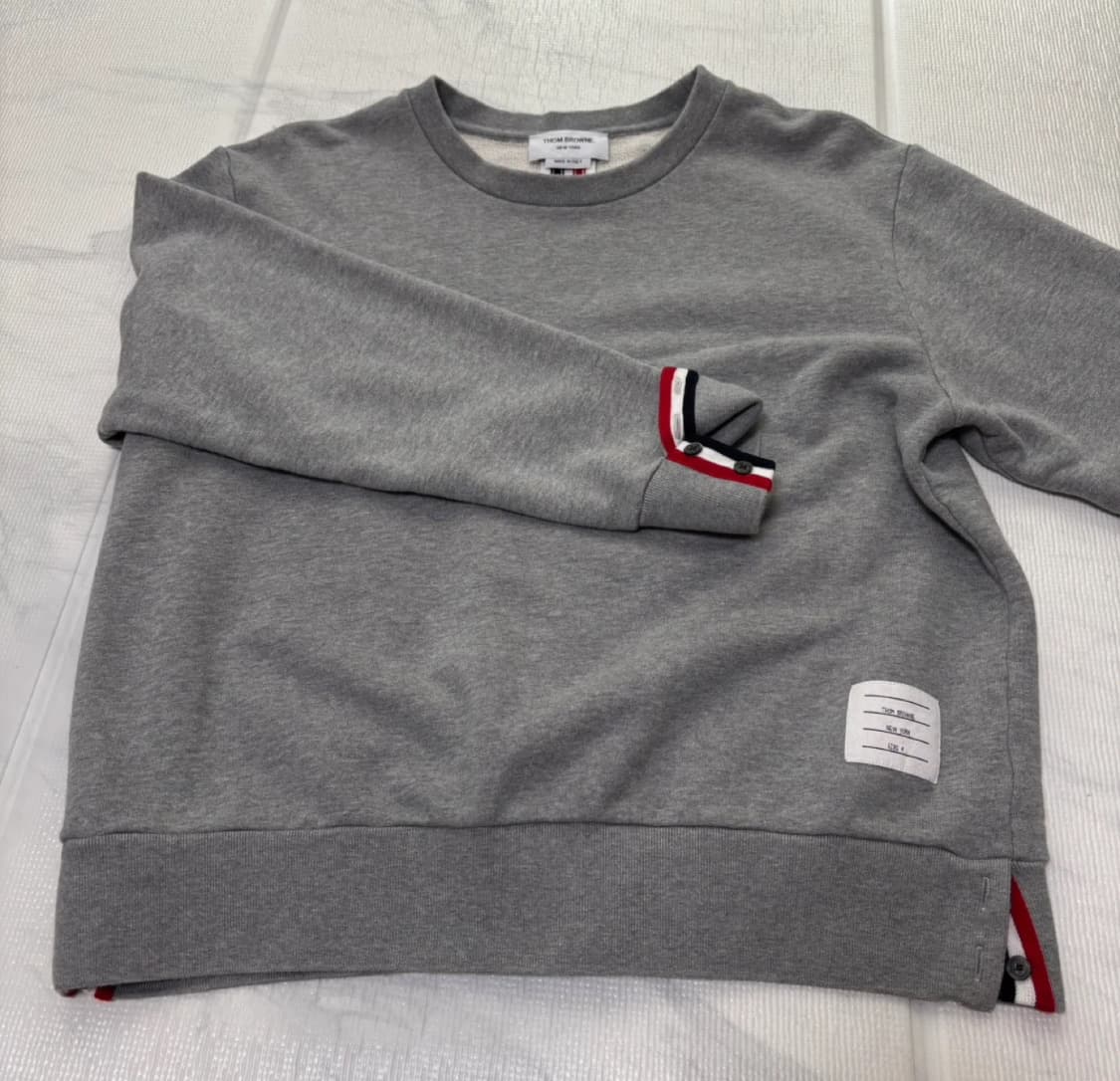 [4] 톰브라운 백로고 맨투맨 그레이 상품이미지1