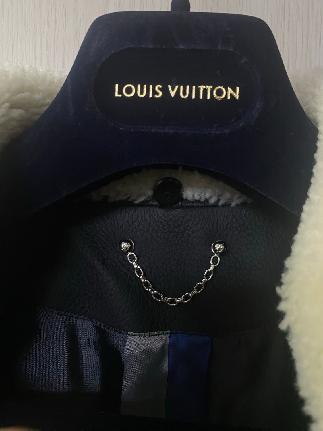 루이비통 사슴 가죽 자켓 무스탕 에비에이터 상품이미지6