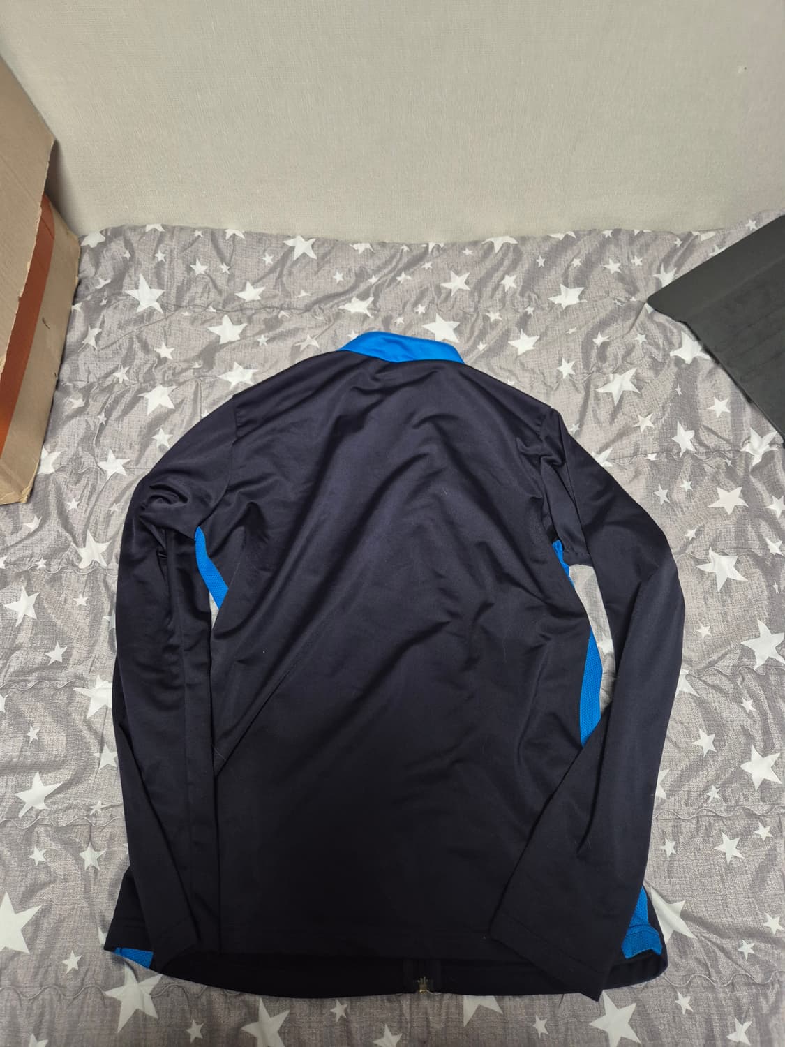 푸마 집업 상품이미지2